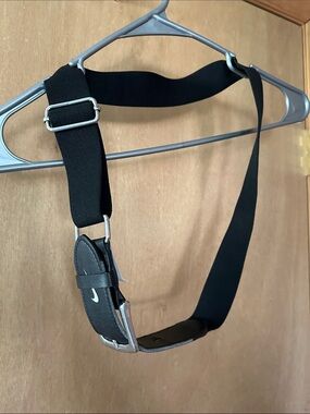 Nike - youth softball belt!  Black Adjustable Waist